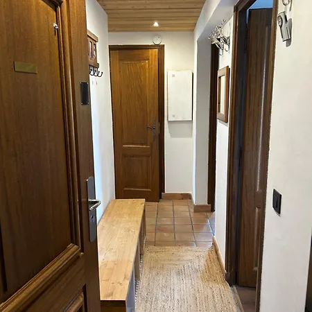 Sunny 2 Bedrooms For 4 In Jaillet, Right On The Slopes Apartmán *